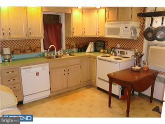 425 Dutton Mill Road Brookhaven, PA 19015 - Photo 4 of 5 Gallery Image 4