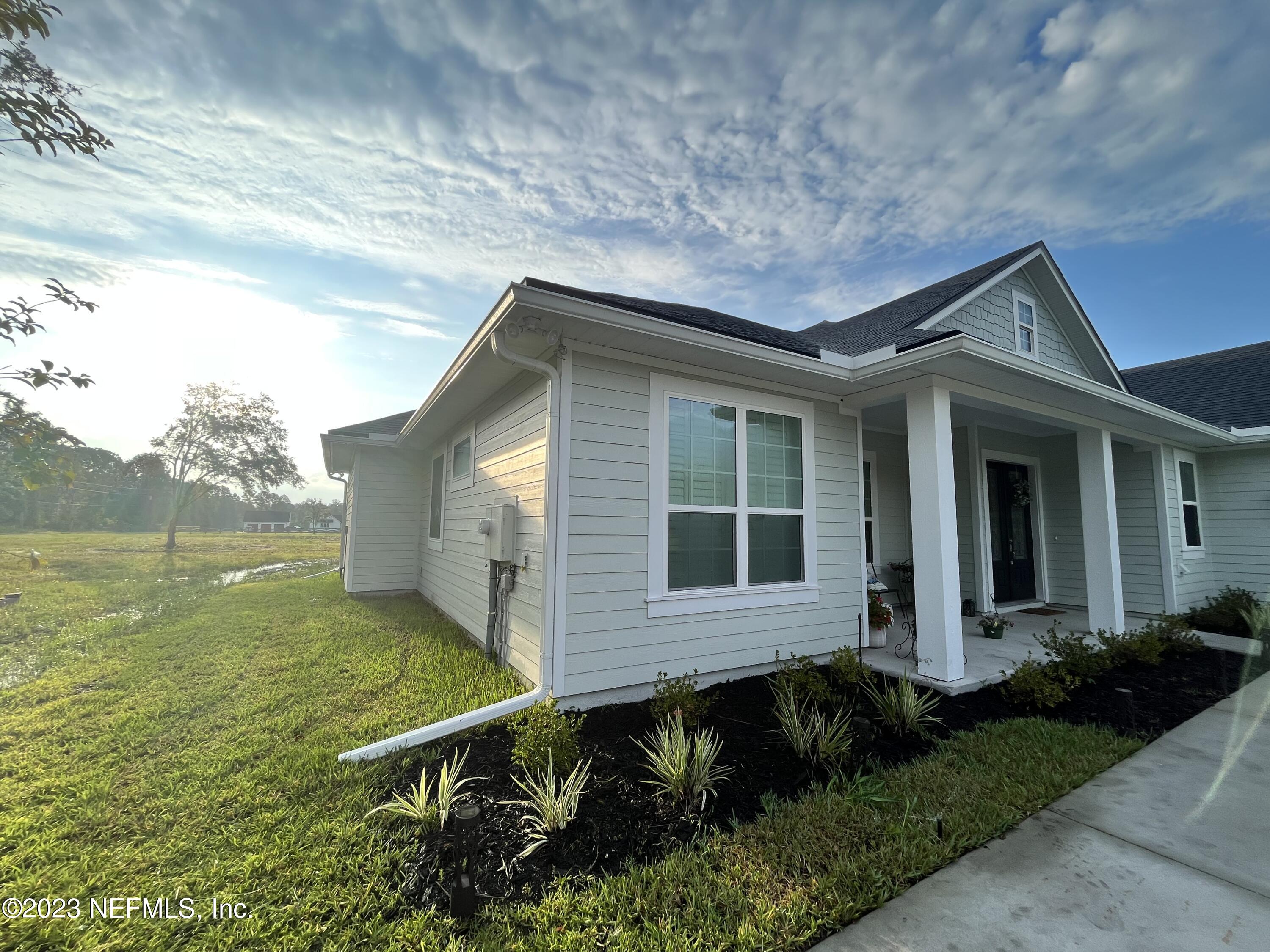 1753 Nolan Road Middleburg, FL 32068 - Photo 4 of 54 Side