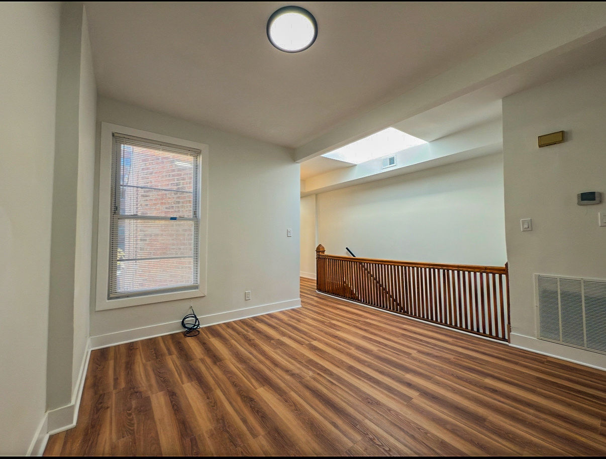 4925 South Champlain Avenue, Unit 2 Chicago, IL 60615 - Photo 8 of 19