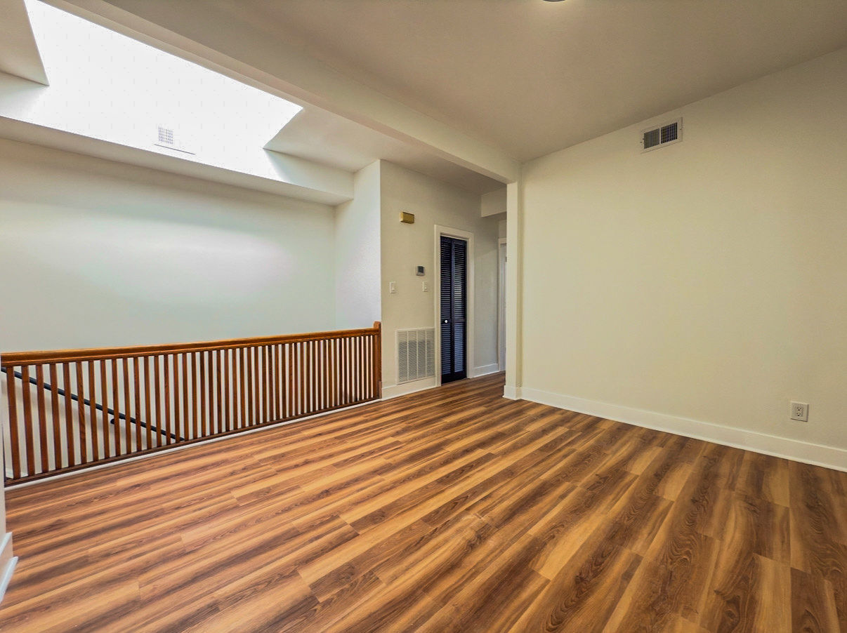 4925 South Champlain Avenue, Unit 2 Chicago, IL 60615 - Photo 9 of 19