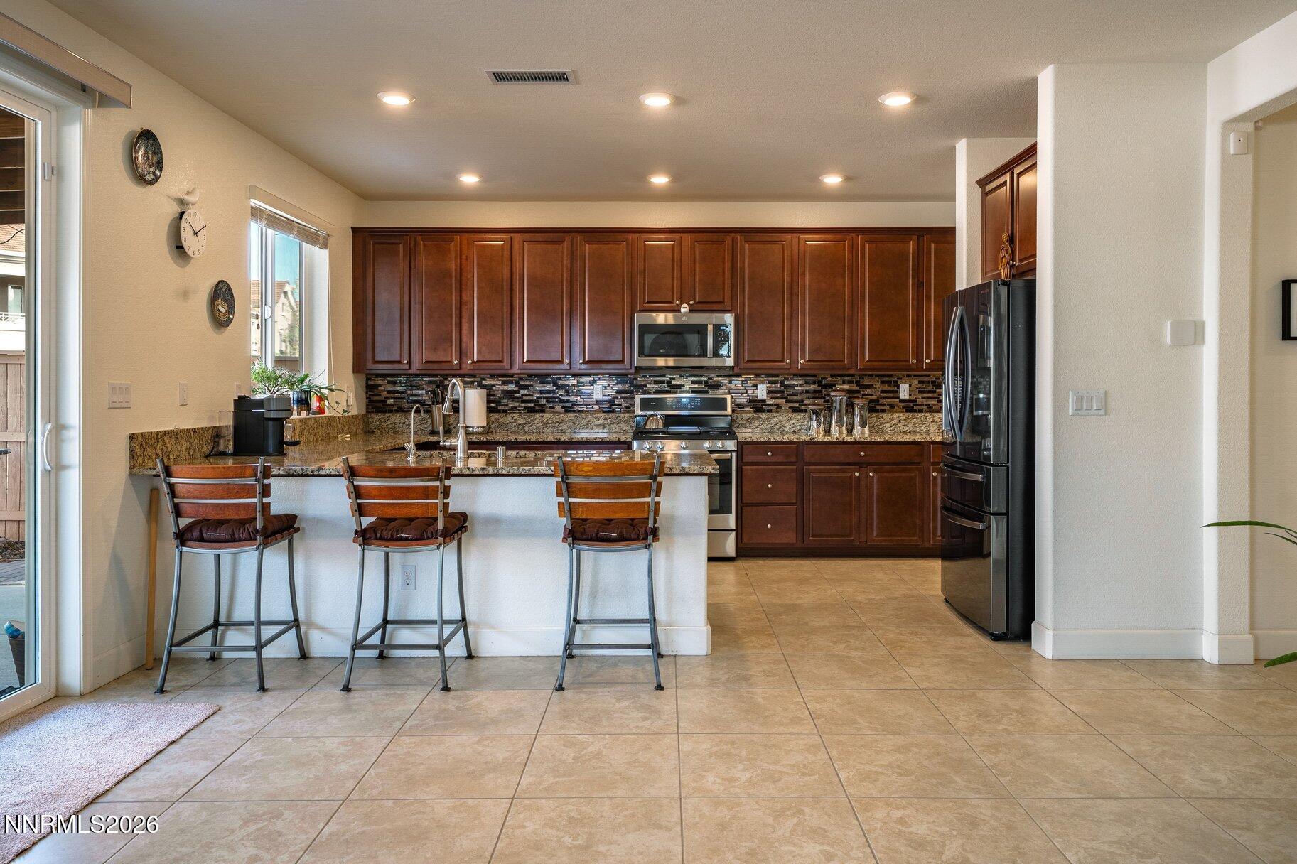 9713 Pachuca Drive Reno, NV 89521 - Photo 13 of 47 013_023_9713_pachuca-13_29_709