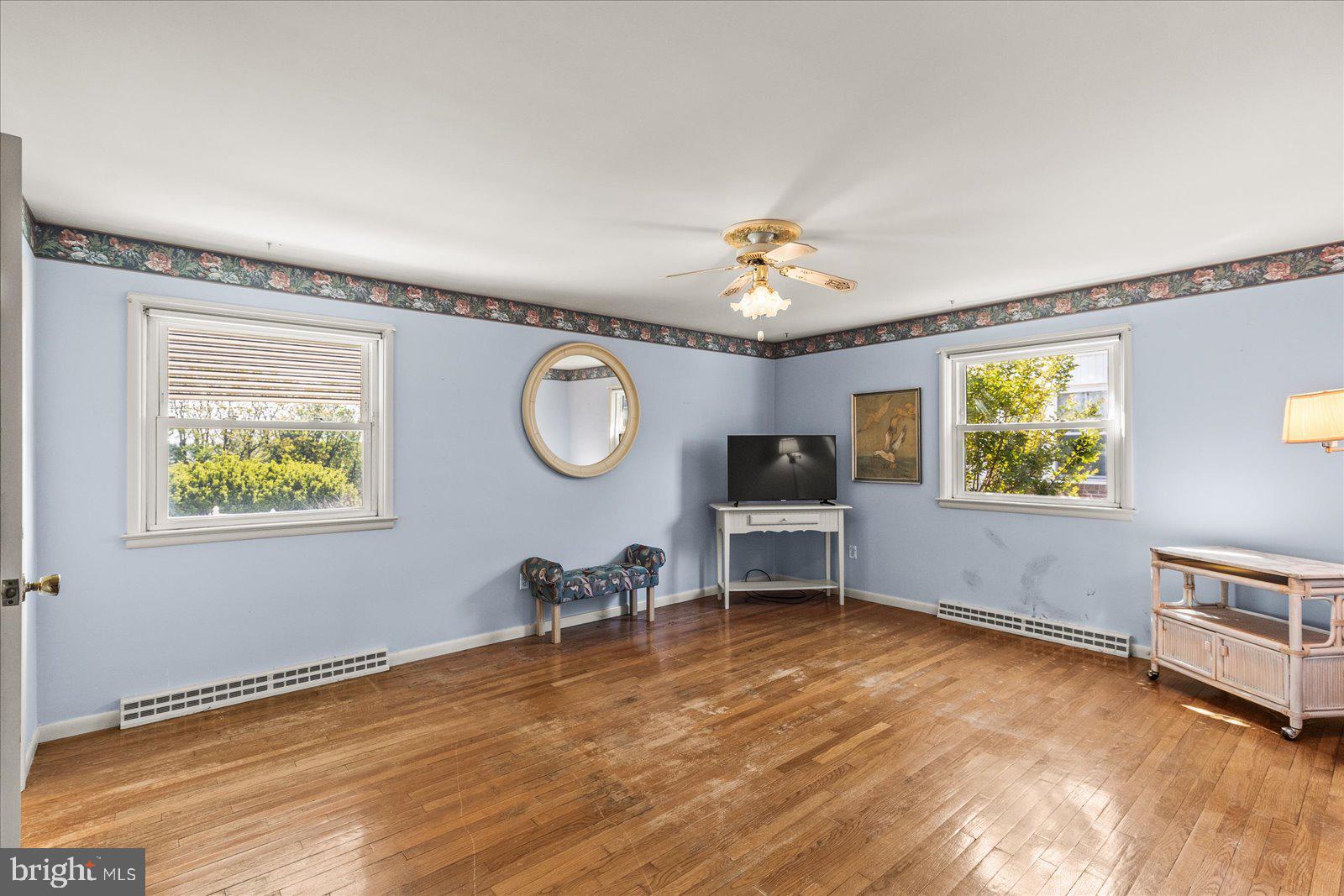 1445 Chapel Drive York, PA 17404 - Photo 14 of 34