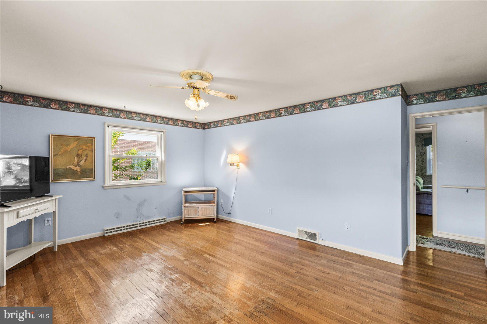 1445 Chapel Drive York, PA 17404 - Photo 18 of 34