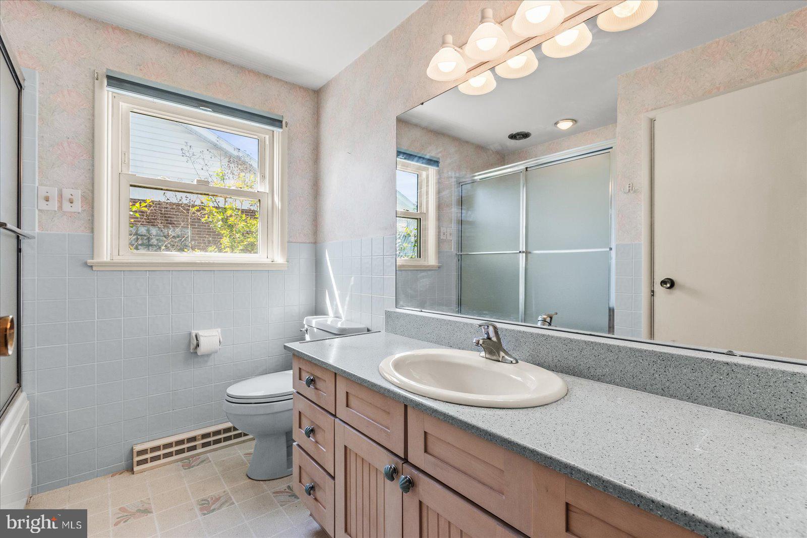 1445 Chapel Drive York, PA 17404 - Photo 23 of 34
