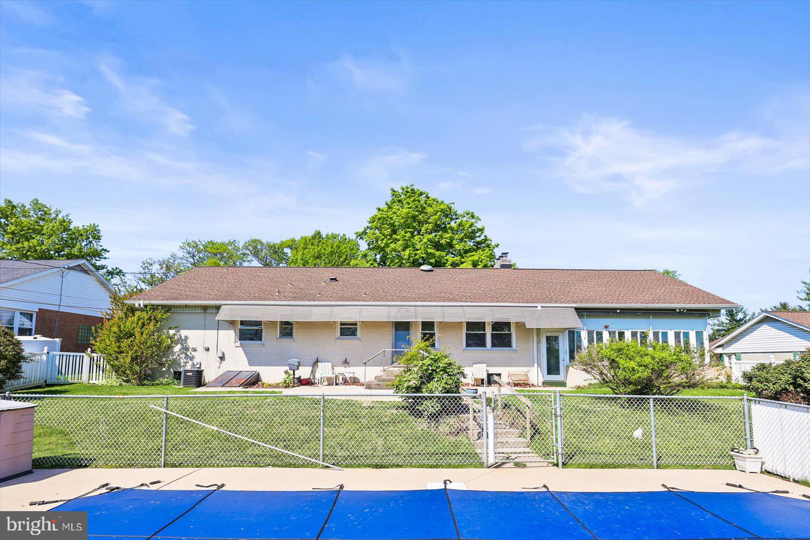 1445 Chapel Drive York, PA 17404 - Photo 32 of 34