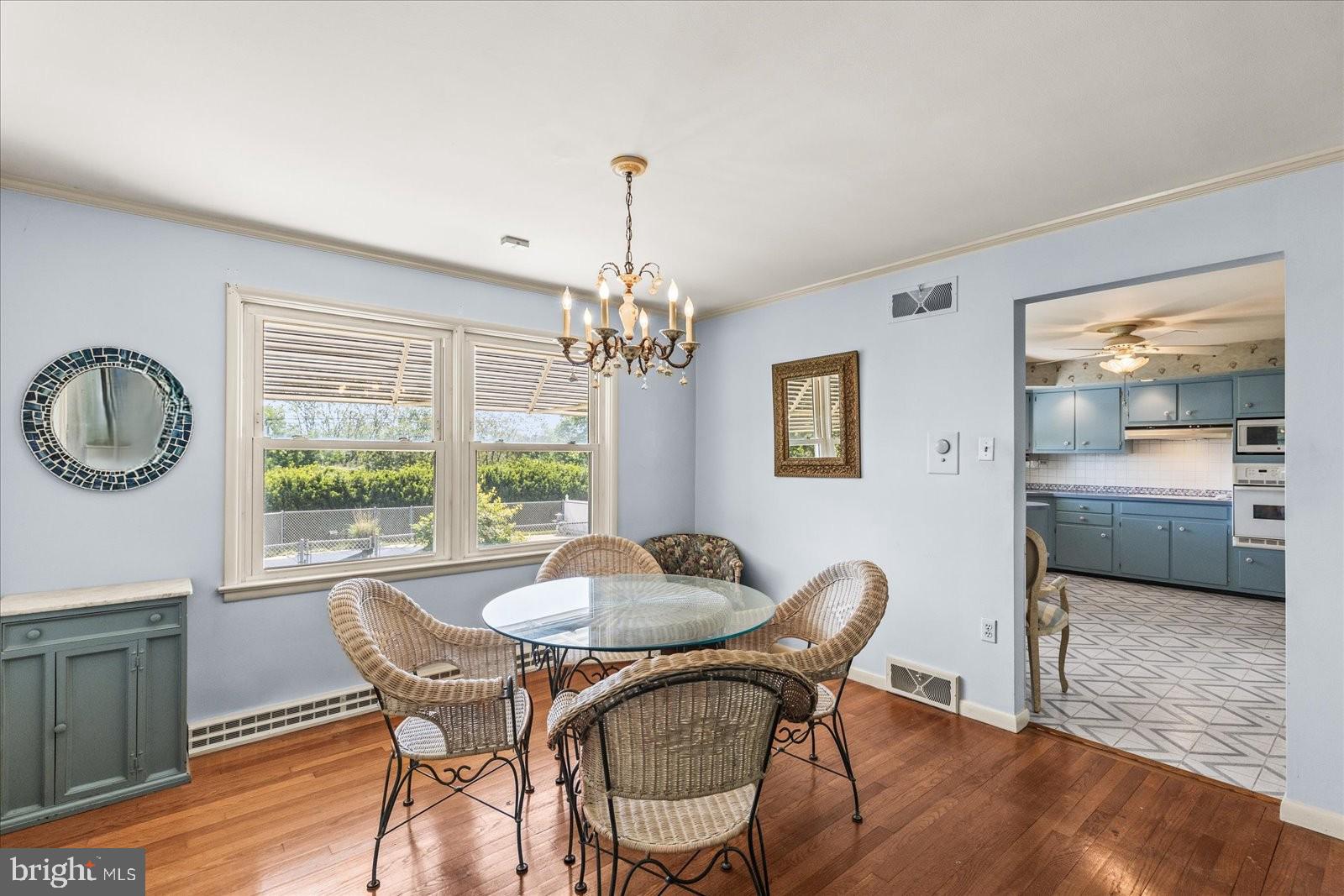 1445 Chapel Drive York, PA 17404 - Photo 10 of 34