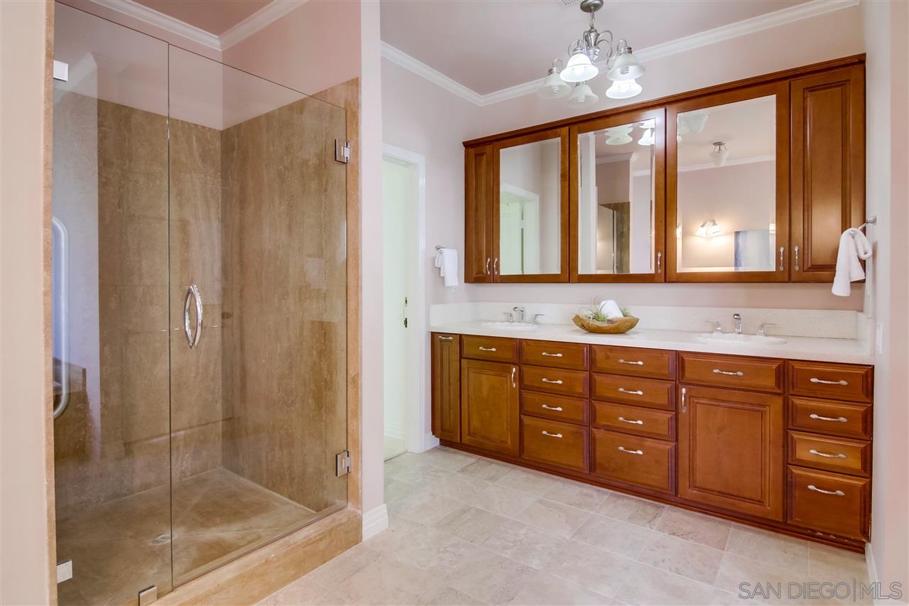 1253 Sunset Cliffs Boulevard San Diego, CA 92107 - Photo 18 of 25