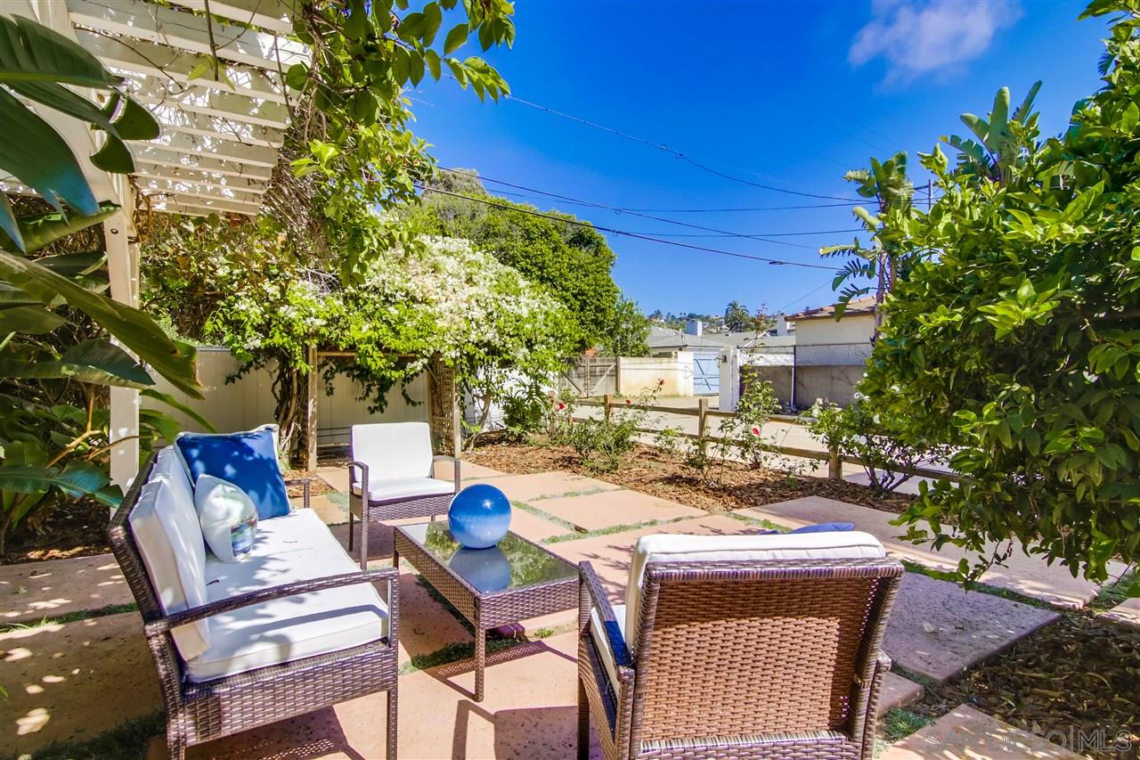 1253 Sunset Cliffs Boulevard San Diego, CA 92107 - Photo 20 of 25