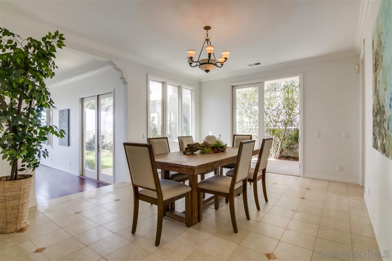 1253 Sunset Cliffs Boulevard San Diego, CA 92107 - Photo 6 of 25