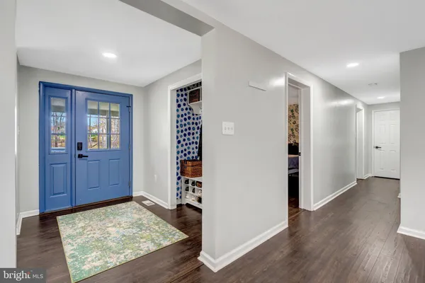 $750,000 | 4645 Morgans Bluff Drive, Marshall, VA 20115