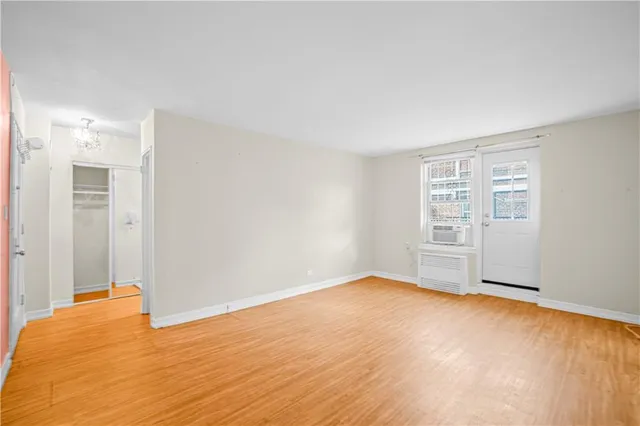 $175,000 | 393 Avenue South, Unit 1G | Kings Club District