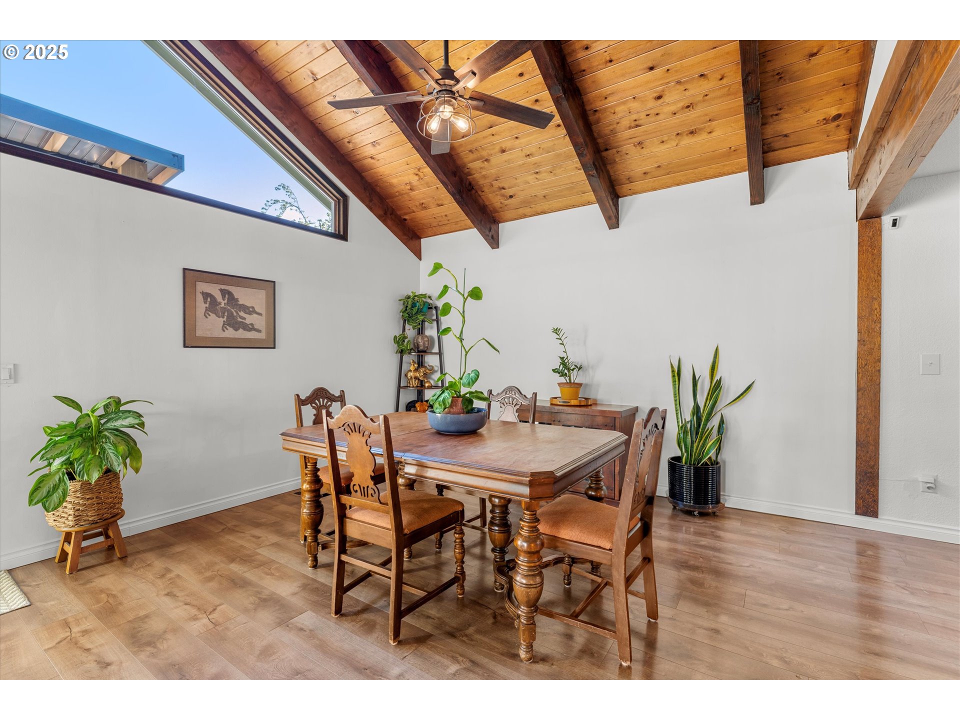20070 Southwest Imperial Street Beaverton, OR 97003 - Photo 20 of 48 a dining room with furniture and wooden floor