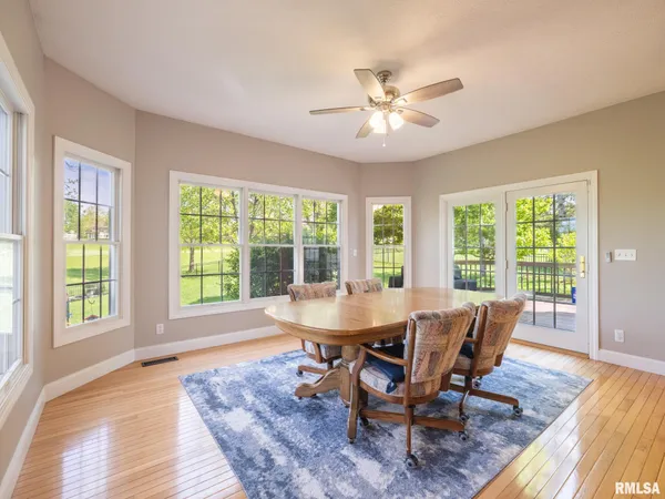 $730,000 | 4928 North Deermeadow Drive, Peoria, IL 61615