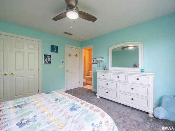 $730,000 | 4928 North Deermeadow Drive, Peoria, IL 61615