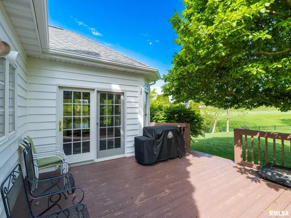 $730,000 | 4928 North Deermeadow Drive, Peoria, IL 61615