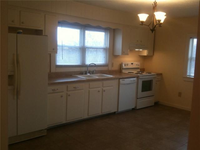 10460 South Jonesville Road Columbus, IN 47201 - Photo 5 of 12 Gallery Image 5