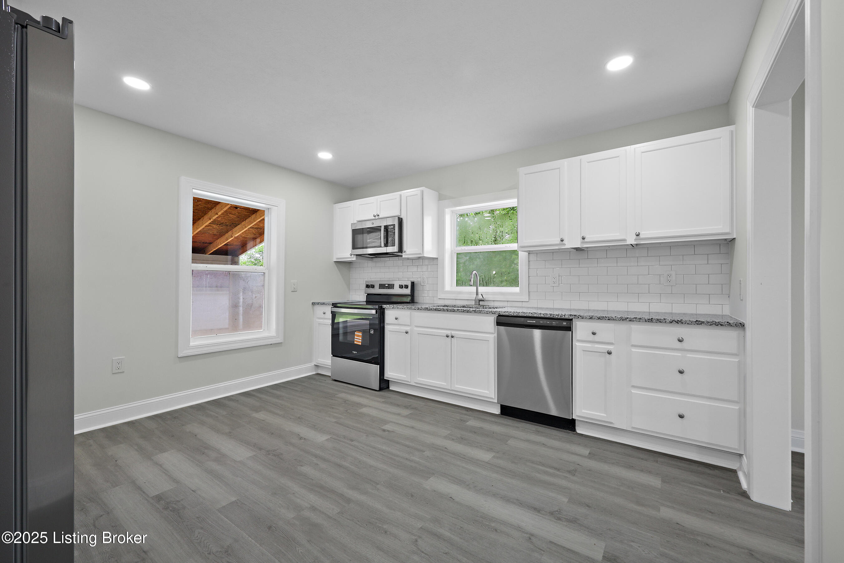 952 Palatka Road Louisville, KY 40214 - Photo 12 of 63 IMG19
