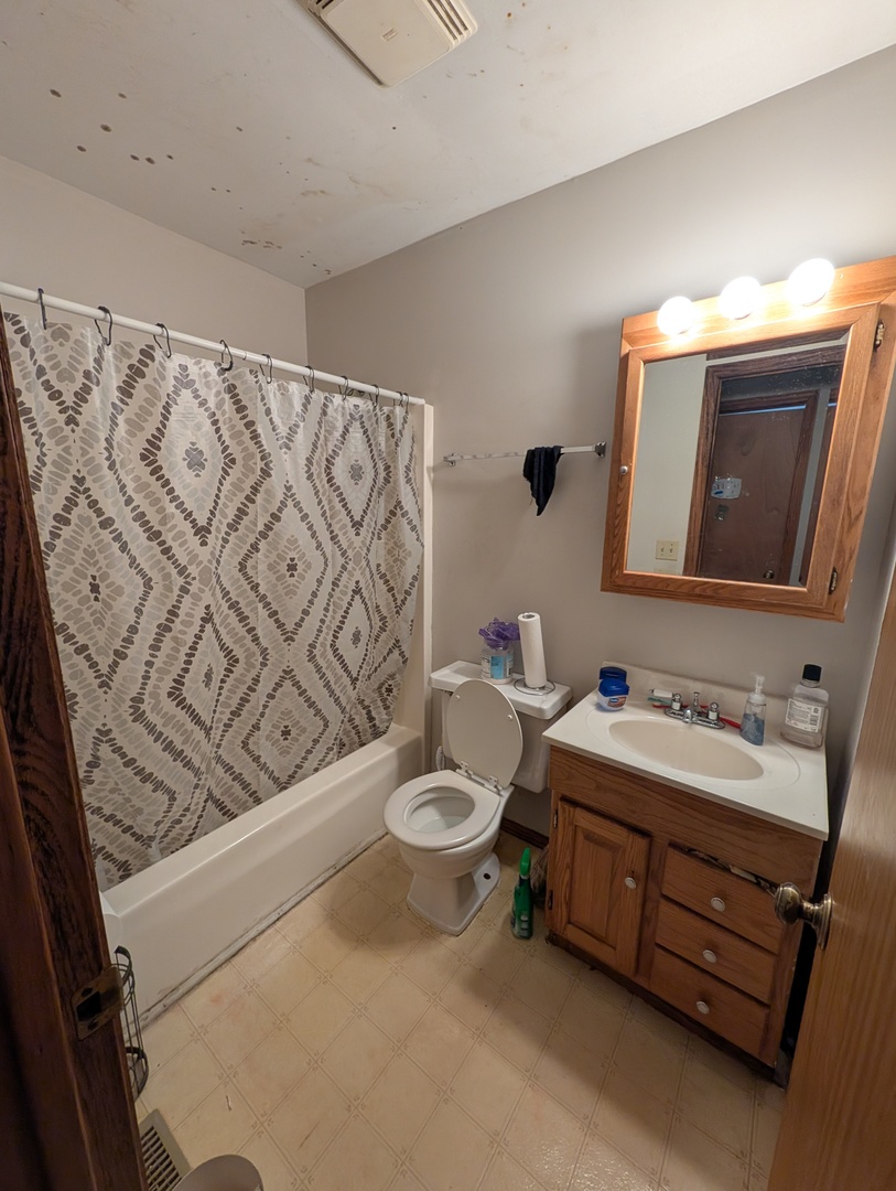 607 Castleton Drive Champaign, IL 61821 - Photo 17 of 23