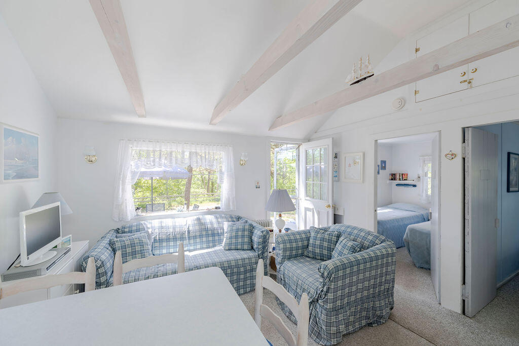 420 Chequessett Neck Road, Unit 10 Wellfleet, MA 02667 - Photo 4 of 22 420_Chequessett-8