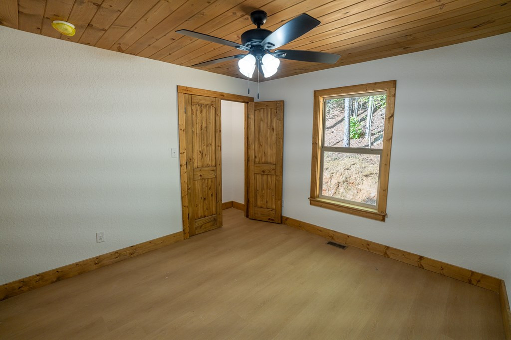 250 Choctaw Rdg Trail Murphy, NC 28906 - Photo 34 of 44