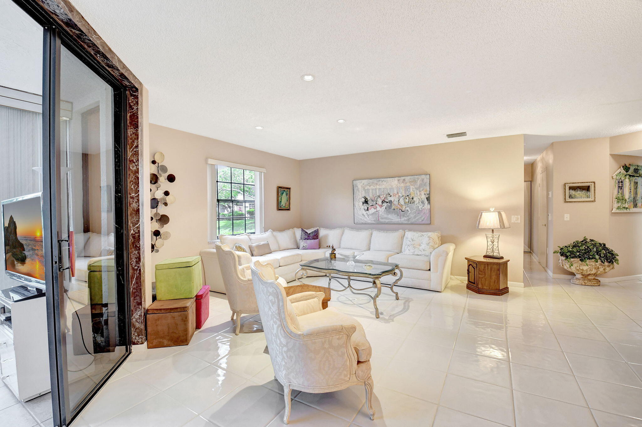 5217 Brisata Circle, Unit E Boynton Beach, FL 33437 - Photo 8 of 56 Living Room