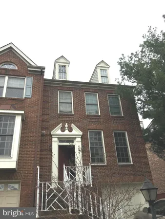 $3,200 | 6347 Battlement Way, Alexandria, VA 22312
