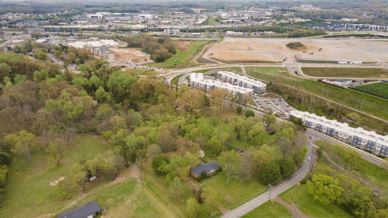717 Preston Road Antioch, TN 37013 - Photo 3 of 16 a view of a lake with a city