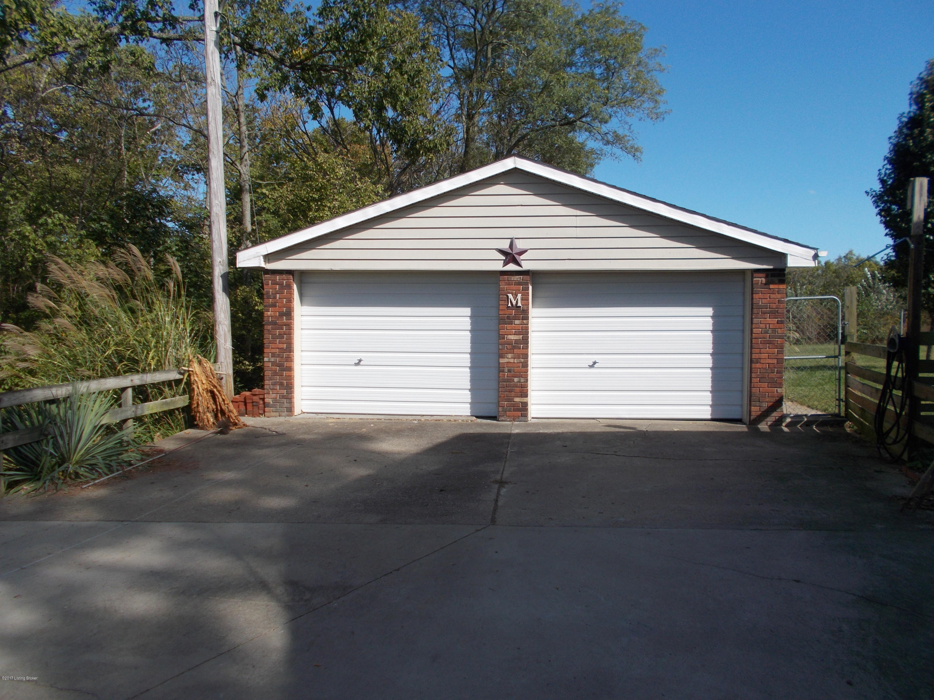 2799 Mound Hill Road Carrollton, KY 41008 - Photo 51 of 72 2 car block garage