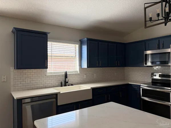 $2,000 | 4776 Hilarita Circle, Pace, FL 32571