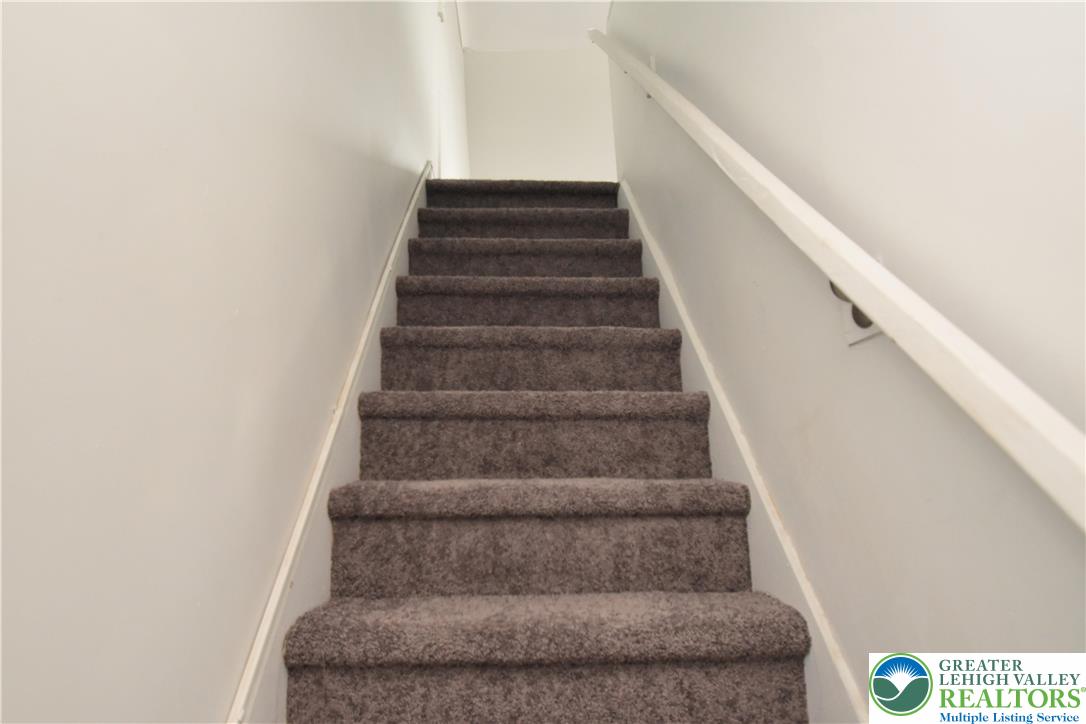 53 East Goepp Street Bethlehem, PA 18018 - Photo 36 of 54