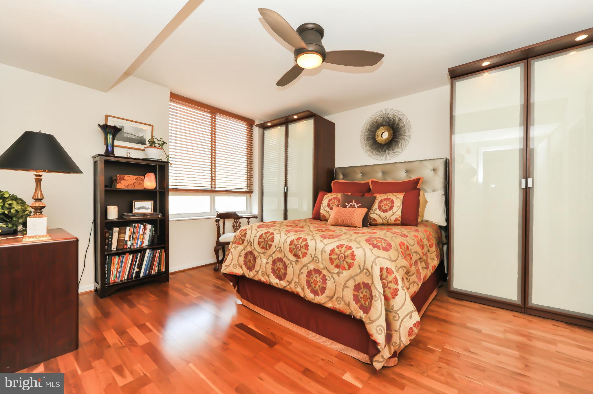 355 I Street Southwest, Unit S324 Washington, DC 20024 - Photo 13 of 25 Bedroom (Master)