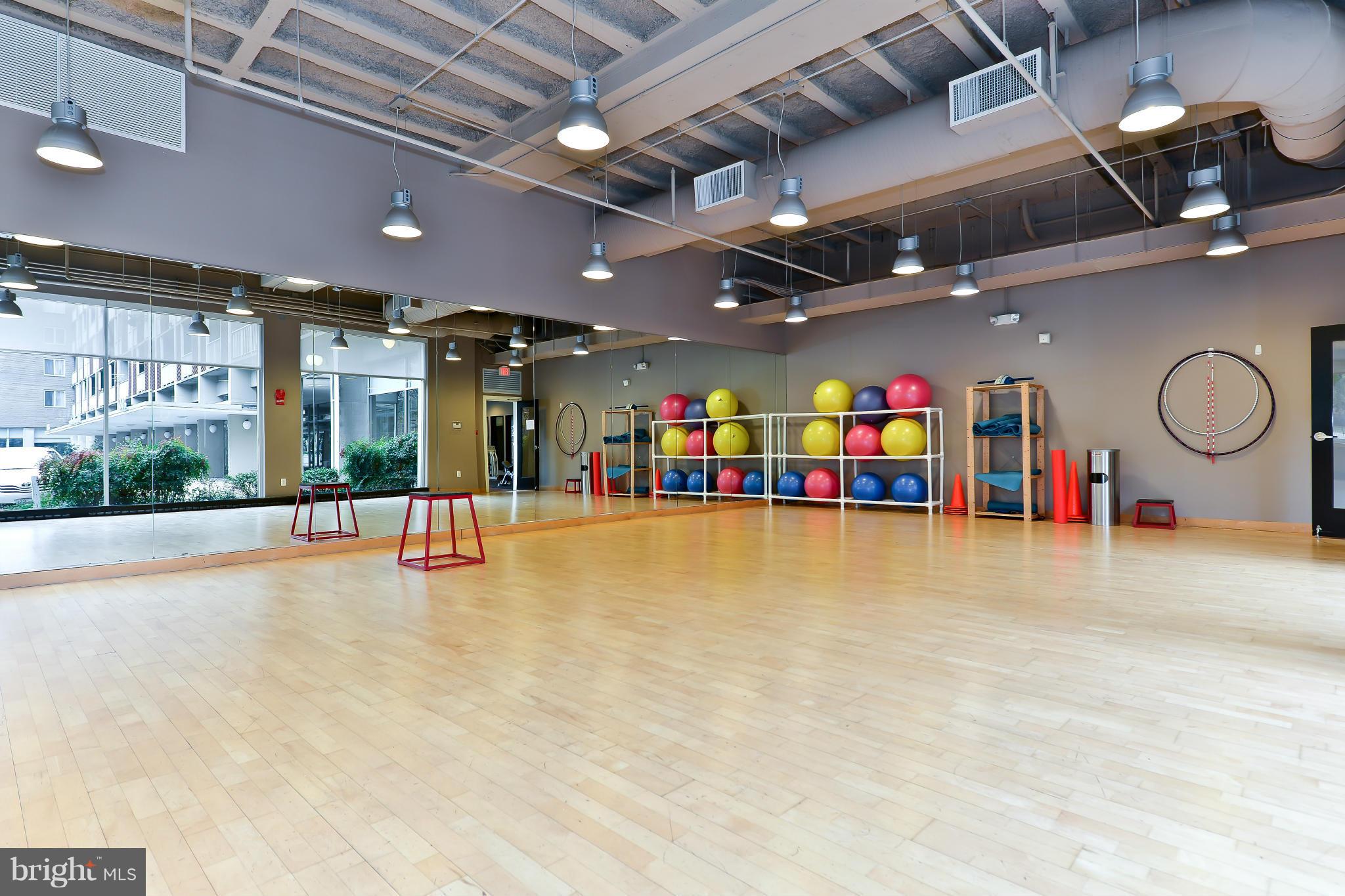 355 I Street Southwest, Unit S324 Washington, DC 20024 - Photo 21 of 25 Potomac Place - Fitness Studio