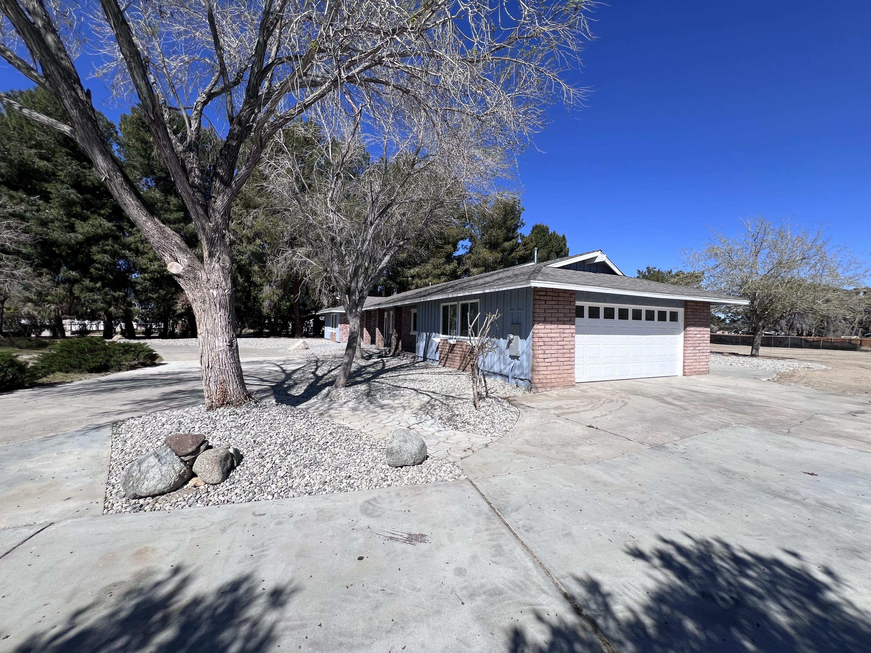 3255 East E Avenue Lancaster, CA 93535 - Photo 11 of 81 IMG_0615