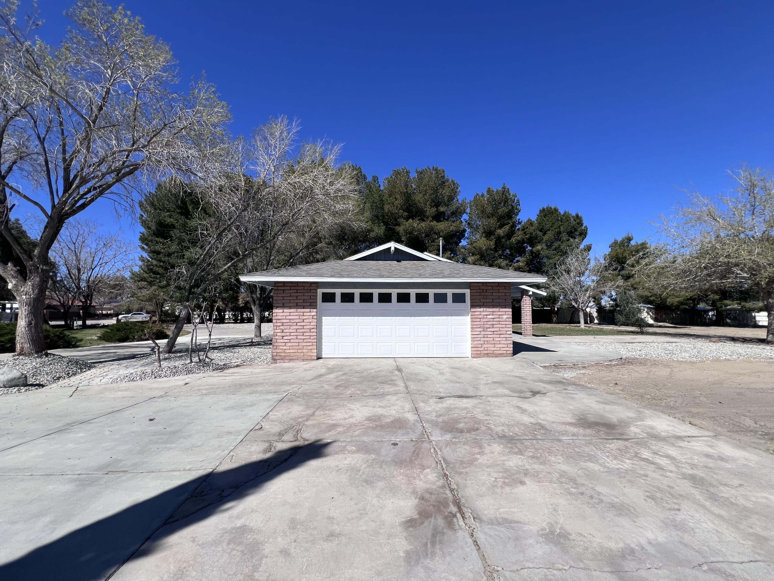 3255 East E Avenue Lancaster, CA 93535 - Photo 12 of 81 IMG_0616
