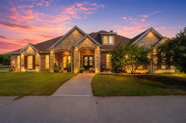 $710,000 | 5229 Horseshoe Lane, Royse City, TX 75189