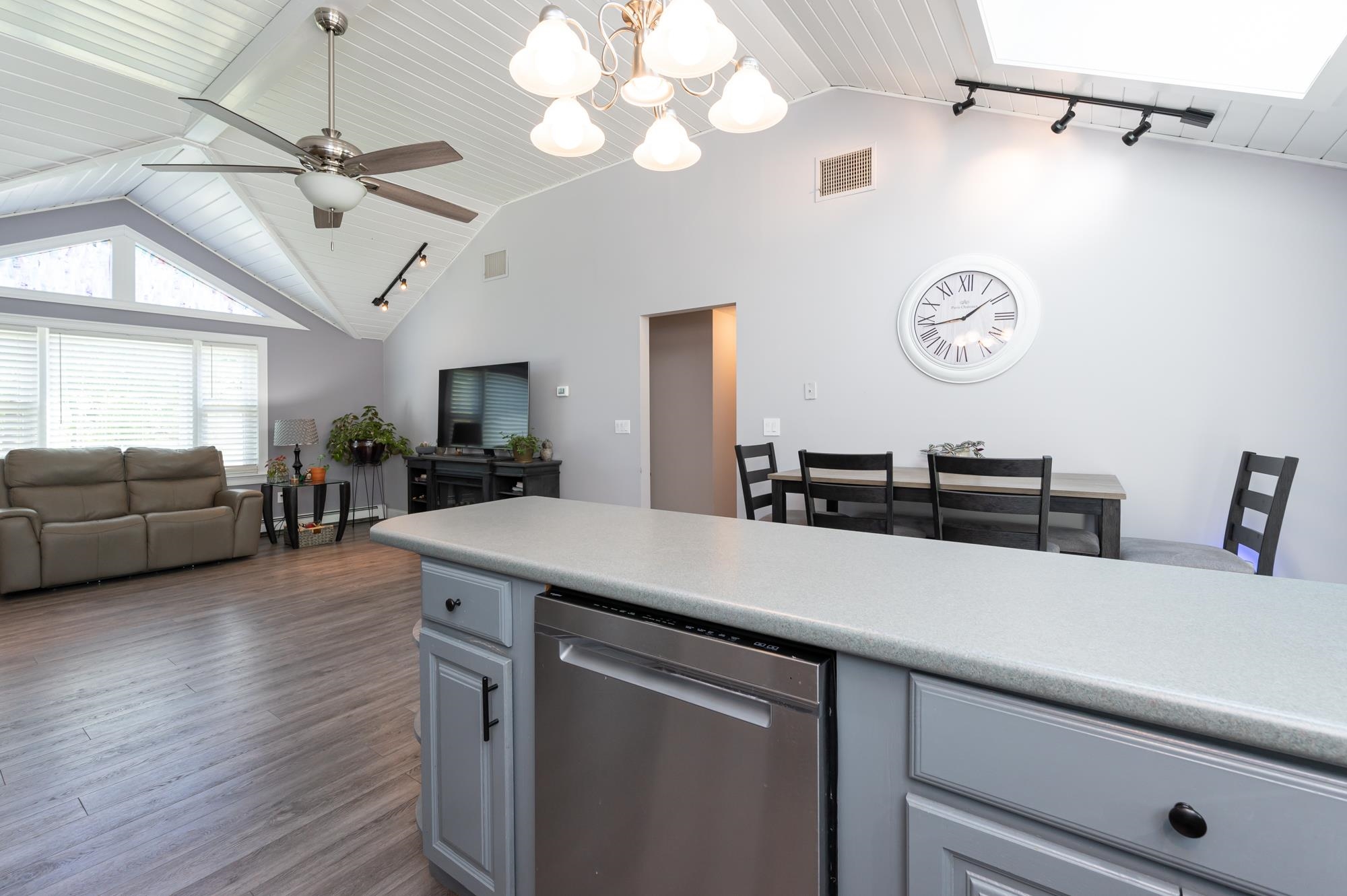 556 Union Road Belmont, NH 03220 - Photo 14 of 39