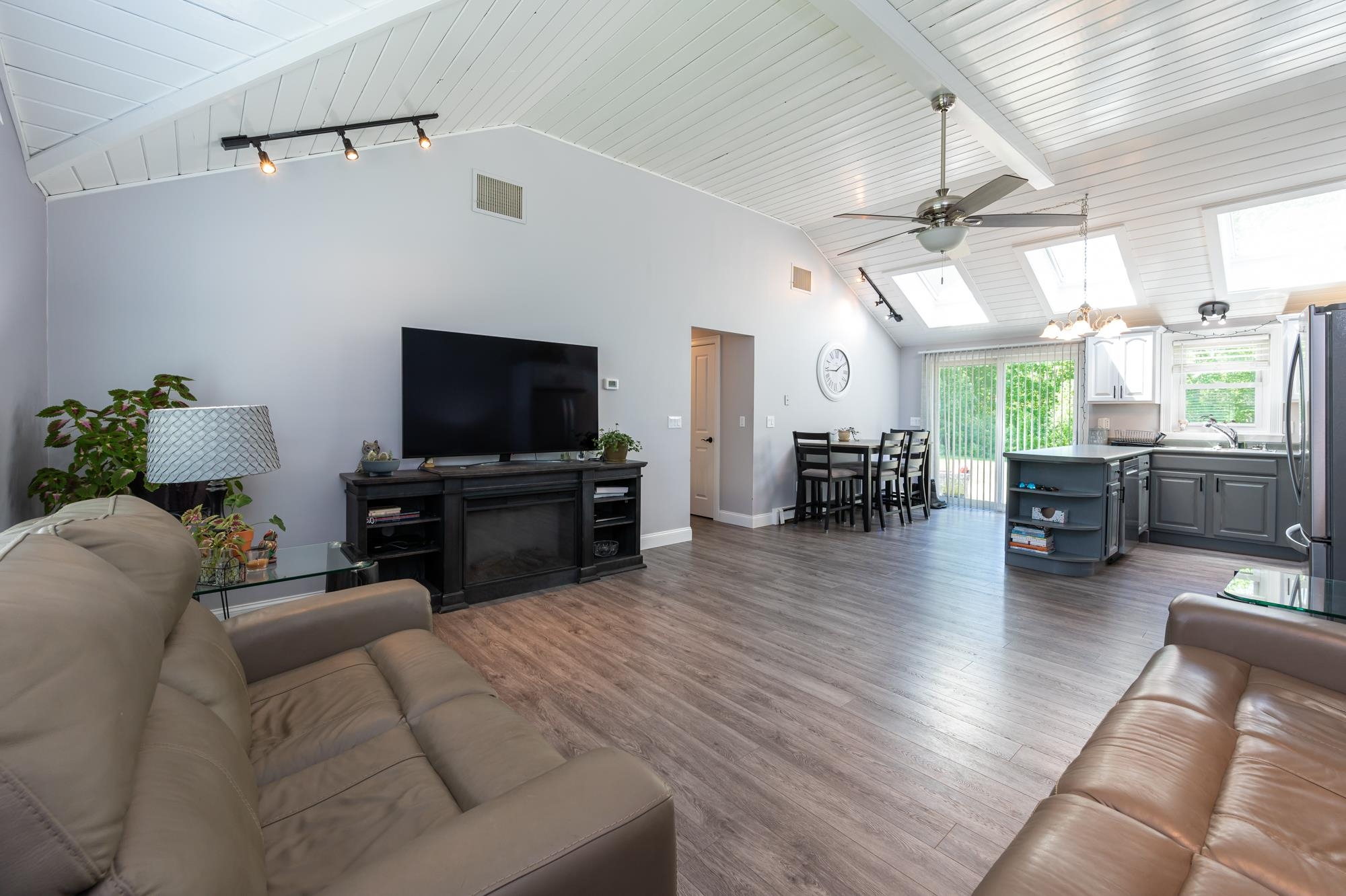 556 Union Road Belmont, NH 03220 - Photo 16 of 39