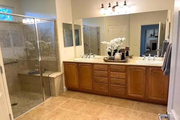 $555,000 | 2473 Dutchwood Lane, Manteca, CA 95336