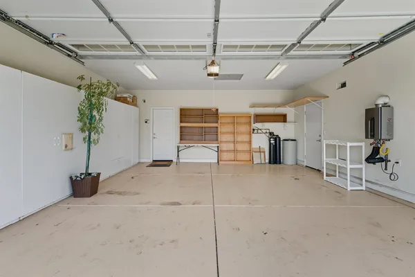 $555,000 | 2473 Dutchwood Lane, Manteca, CA 95336