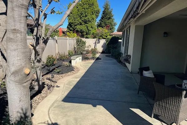$555,000 | 2473 Dutchwood Lane, Manteca, CA 95336