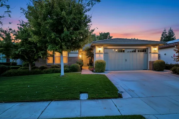 $555,000 | 2473 Dutchwood Lane, Manteca, CA 95336