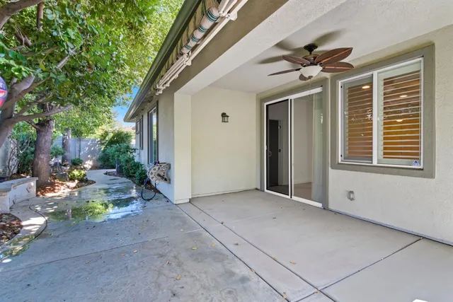 $565,000 | 2473 Dutchwood Lane, Manteca, CA 95336