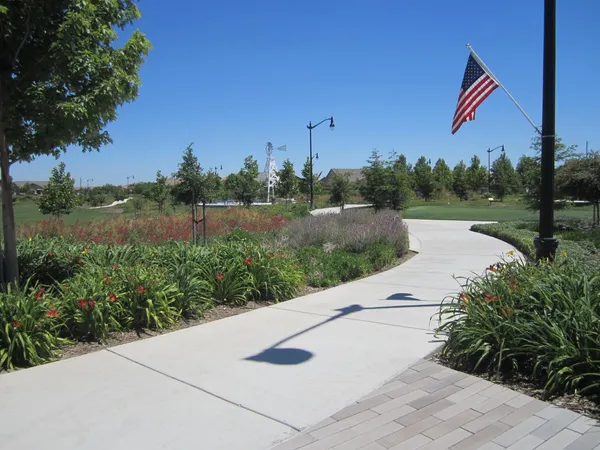 $555,000 | 2473 Dutchwood Lane, Manteca, CA 95336