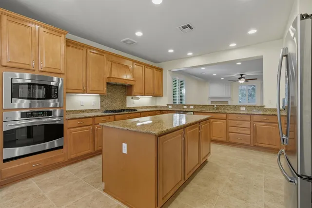 $565,000 | 2473 Dutchwood Lane, Manteca, CA 95336