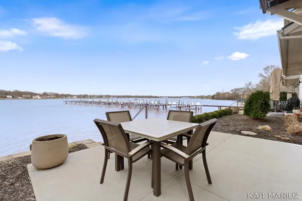 $1,450,000 | 543 Macatawa Avenue, Holland, MI 49423