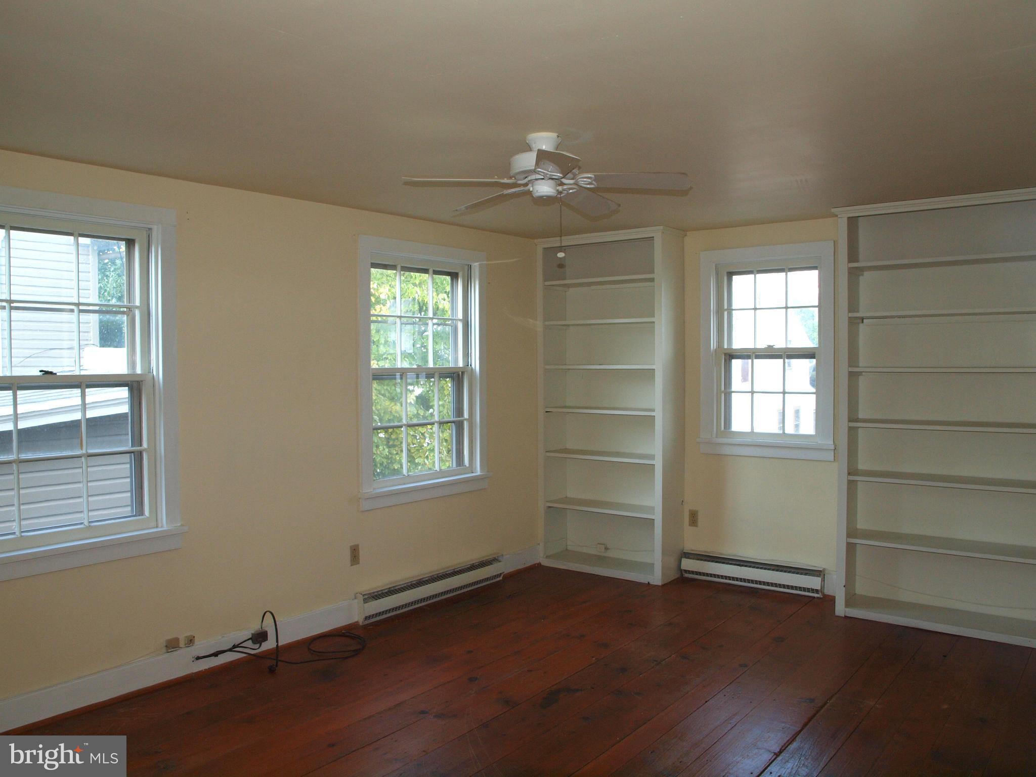 3443 Uniontown Road Westminster, MD 21158 - Photo 17 of 25 Bedroom