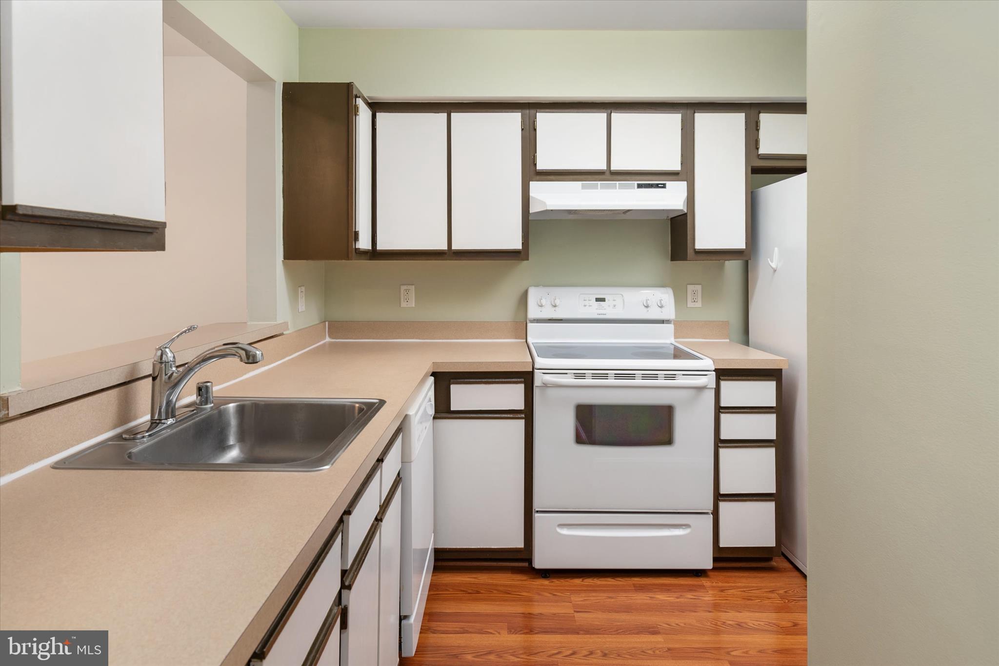 602 Moonglow Road, Unit 303 Odenton, MD 21113 - Photo 14 of 26