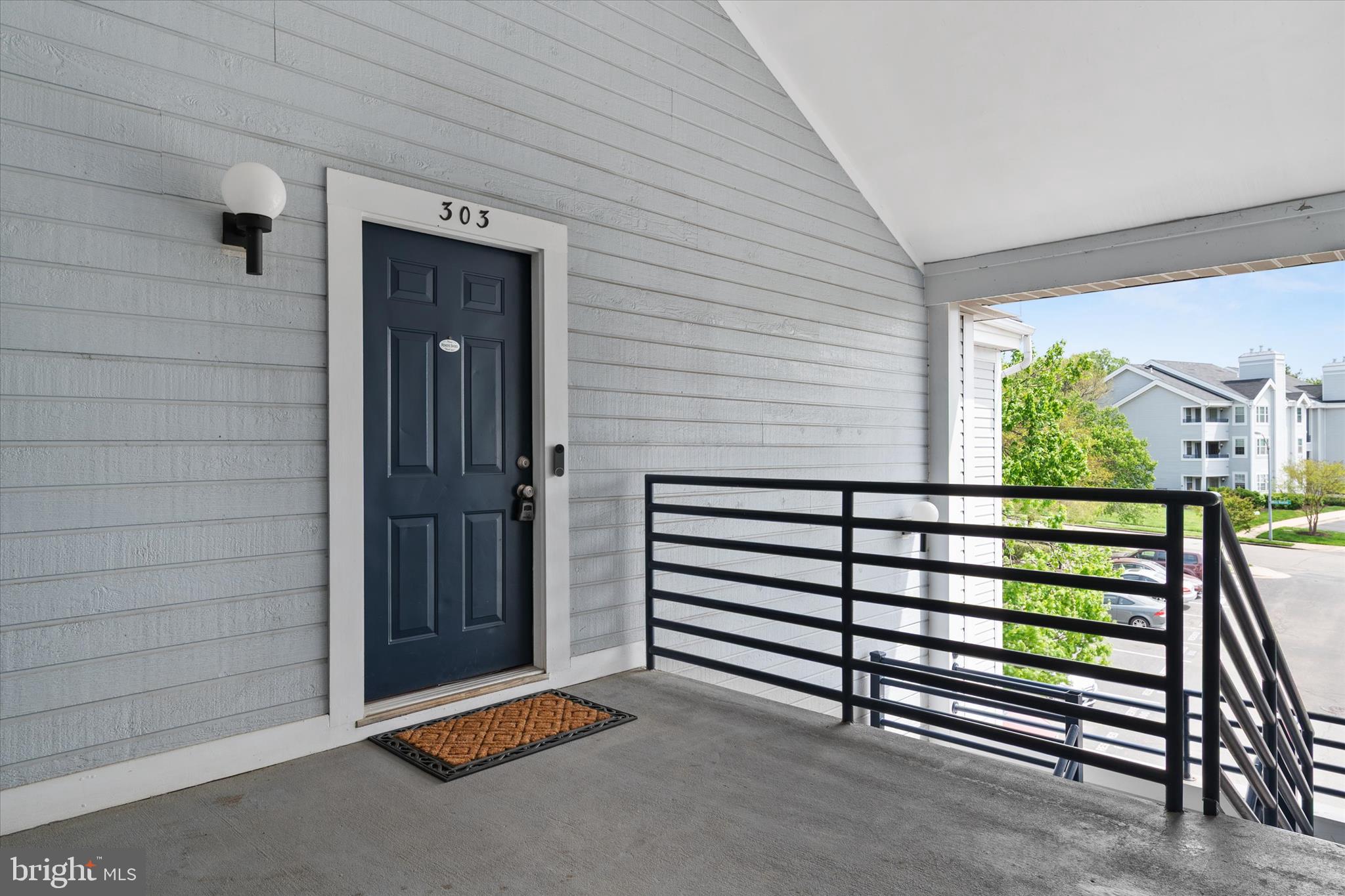 602 Moonglow Road, Unit 303 Odenton, MD 21113 - Photo 3 of 26