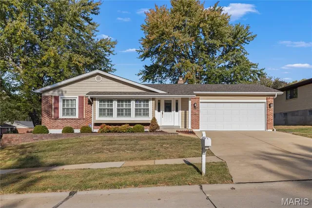 $2,595 | 4685 Colima Court, St. Louis, MO 63128