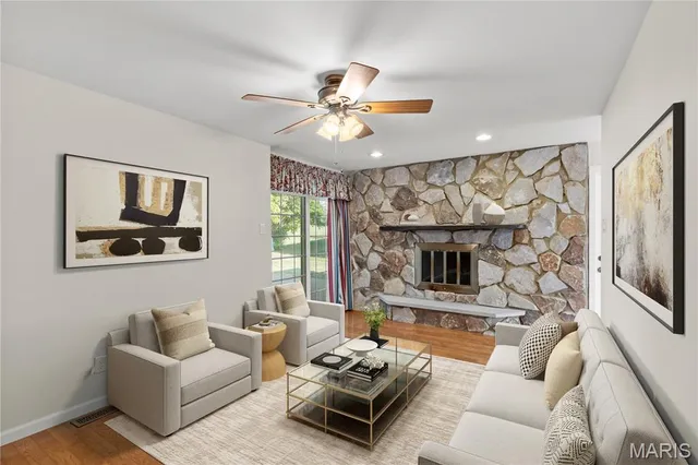 $2,595 | 4685 Colima Court, St. Louis, MO 63128